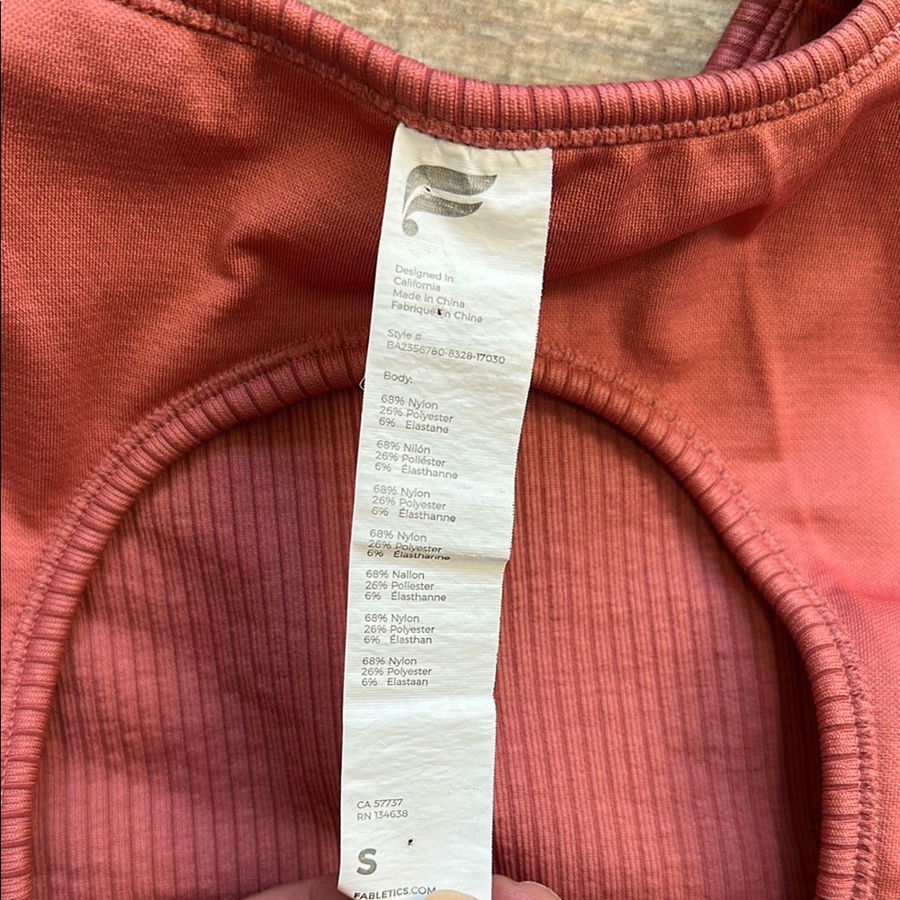 Fabletics Pink Ribbed Crop Tank - Picture 4 of 4